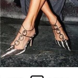 Manolo Blahnik Vintage Brown Zebra Print Ring Heels Strappy Pointed Pumps EU 40